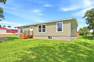 3138 Pierce Saint Croix Rd #Option B, Spring Valley, WI 54767 - Photo 4