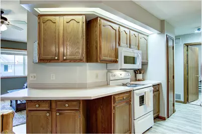 2904 Schabacker Court #D, Menomonie, WI 54751 - Photo 8