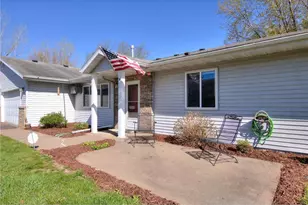 2904 Schabacker Ct, Menomonie, WI 54751 - Photo 30
