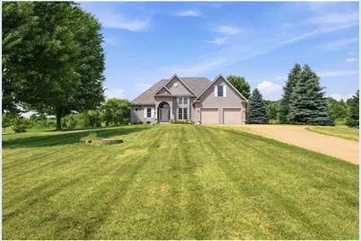 1738 96th Avenue, Hammond, WI 54015 - Photo 2