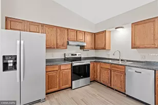 451 Hunter Hill Rd, Hudson, WI 54016 - Photo 14