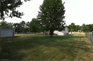 113 Quehl Ave, Lakeland, MN 55043 - Photo 18