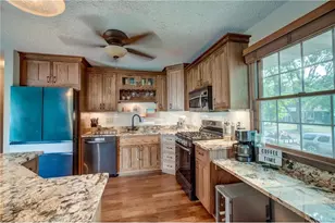 1395 Willow Ave, New Richmond, WI 54017 - Photo 4