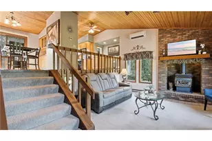 2416 Aurora Cir, Menomonie, WI 54751 - Photo 6