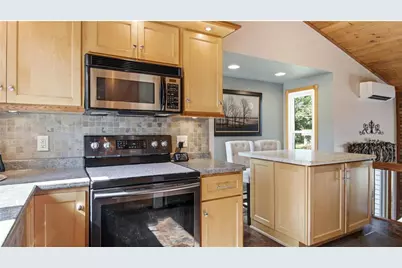 2416 Aurora Circle, Menomonie, WI 54751 - Photo 14
