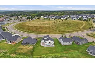 2578 Meadows Dr, River Falls, WI 54022 - Photo 14