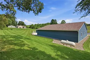 341 Amber View St, Menomonie, WI 54751 - Photo 32