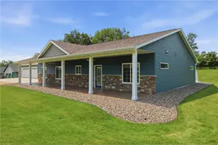 341 Amber View St, Menomonie, WI 54751 - Photo 38