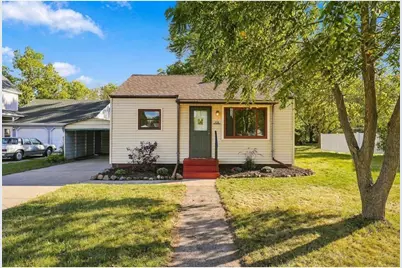 124 W 6th Street, New Richmond, WI 54017 - Photo 2