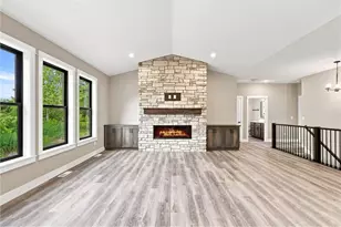 329 138th Ave, Saint Joseph, WI 54082 - Photo 10