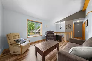 735 Laura St, Prescott, WI 54021 - Photo 8