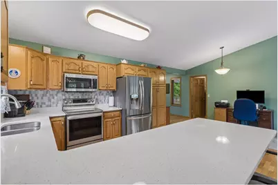 536 Raider Drive, Hudson Township, WI 54016 - Photo 16