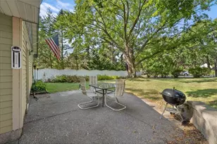 921 4th St, Stillwater, MN 55082 - Photo 6