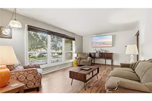 2322 16th St, Eau Claire, WI 54703 - Photo 8