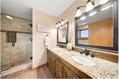 413 New Century Drive, Troy Township, WI 54016 - Photo 8