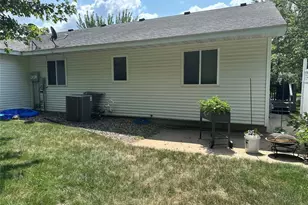 2250-2252 Frank St, Eau Claire, WI 54703 - Photo 4
