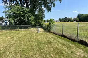 436 Kennedy St, River Falls, WI 54022 - Photo 14