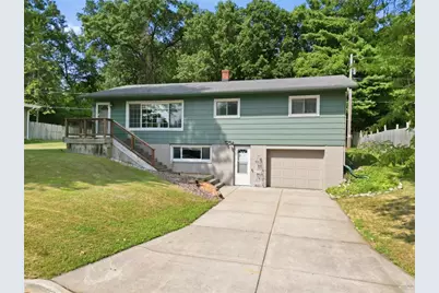911 16th Street, Menomonie, WI 54751 - Photo 40