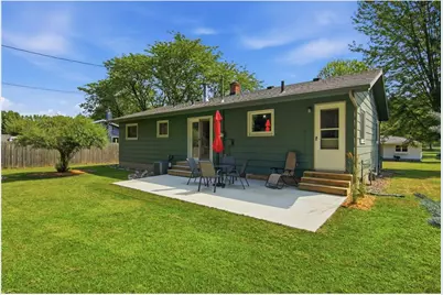 911 16th Street, Menomonie, WI 54751 - Photo 34