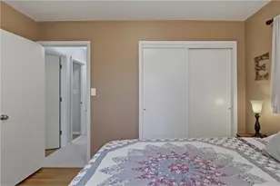911 16th St, Menomonie, WI 54751 - Photo 18