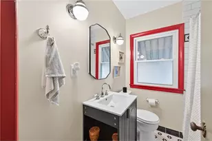 1156 Englewood Ave, Saint Paul, MN 55104 - Photo 12