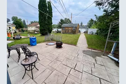 913 Summer Street, Eau Claire, WI 54701 - Photo 12