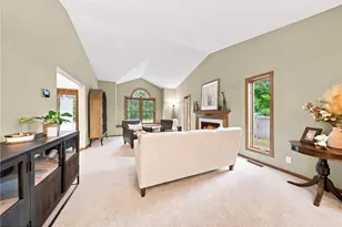 624 Galahad Rd, Hudson, WI 54016 - Photo 4