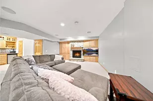 605 Knollwood Dr, Hudson, WI 54016 - Photo 30