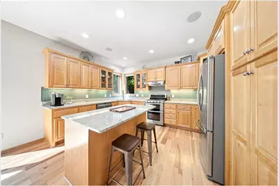 605 Knollwood Drive, Hudson, WI 54016 - Photo 14