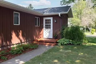 2235 Mathews St, Menomonie, WI 54751 - Photo 10