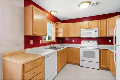 W1105 Whitetail Run, Spring Valley, WI 54767 - Photo 14