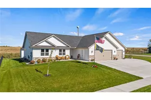 1895 Otter Way, New Richmond, WI 54017 - Photo 2