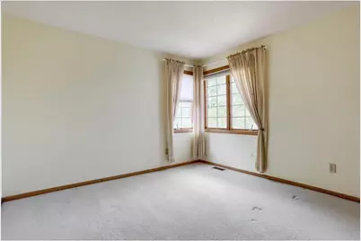 1896 Beebe Road, Maplewood, MN 55109 - Photo 18