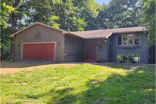 28957 Linden Ave, Lindstrom, MN 55045 - Photo 2