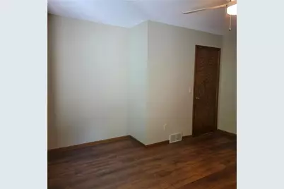 28957 Linden Avenue, Lindstrom, MN 55045 - Photo 8