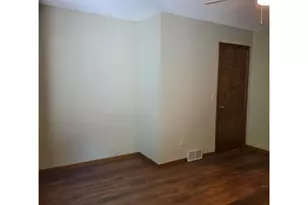 28957 Linden Ave, Lindstrom, MN 55045 - Photo 8