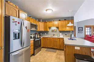 2316 Sacia Ln, Hudson, WI 54016 - Photo 10