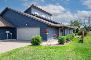 2316 Sacia Ln, Hudson, WI 54016 - Photo 2
