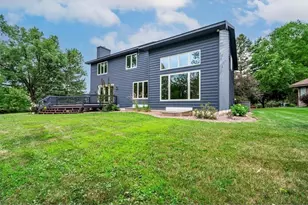 503 Grand View Heights Ct, Menomonie, WI 54751 - Photo 4