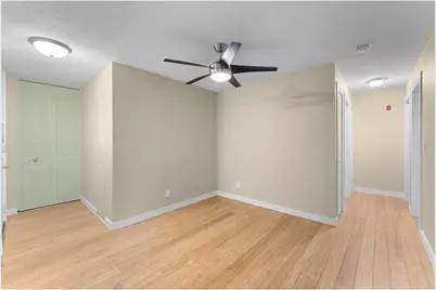 2800 Hamline Avenue #313, Roseville, MN 55113 - Photo 8