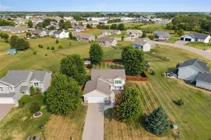 808 Brady Ln, New Richmond, WI 54017 - Photo 2