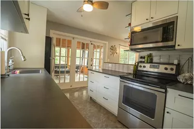 2027 Northwood Drive, North Saint Paul, MN 55109 - Photo 10