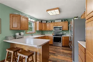1064 10th St, Barron, WI 54812 - Photo 4