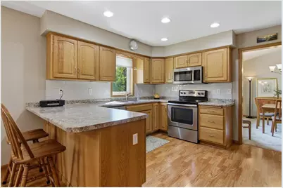 899 Wert Road, Hudson, WI 54016 - Photo 10
