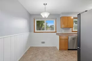 2005 Maple St, Hastings, MN 55033 - Photo 10