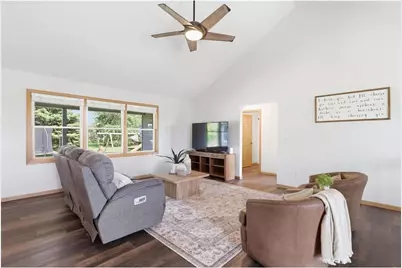 545 Kreuziger Road, River Falls, WI 54023 - Photo 6