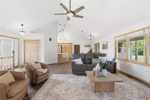 545 Kreuziger Rd, River Falls, WI 54023 - Photo 4