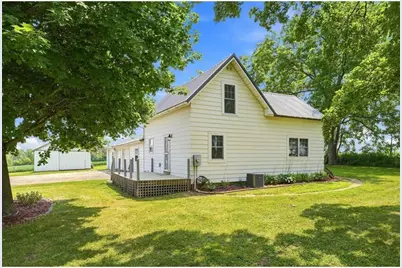 N5110 County Road Q, Menomonie, WI 54751 - Photo 4