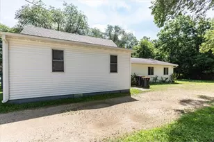 408 18th Ave, Menomonie, WI 54751 - Photo 4