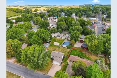 205 W Elm Street, Roberts, WI 54023 - Photo 28